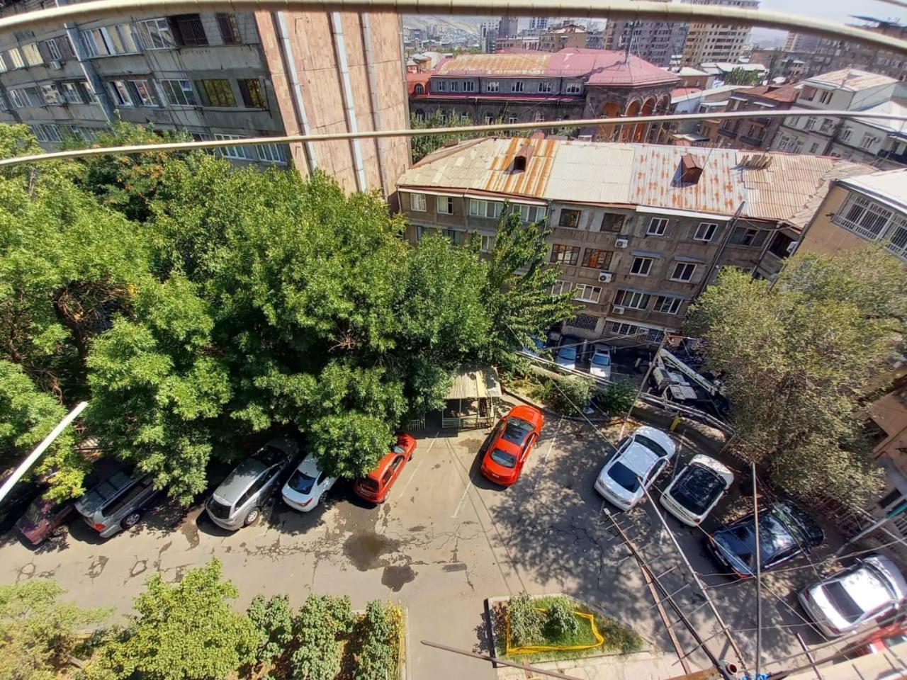 Gevorg'S Appartment Jerevan Eksteriør bilde